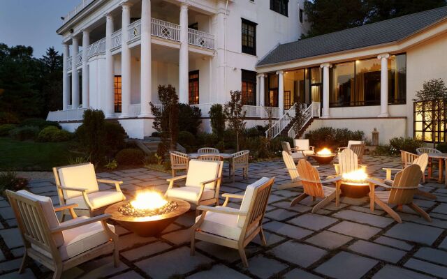 Tarrytown House Estate