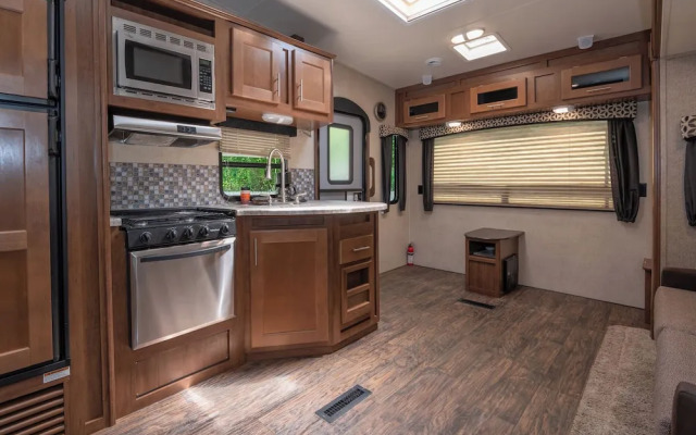 Far West RV Park and Cabins