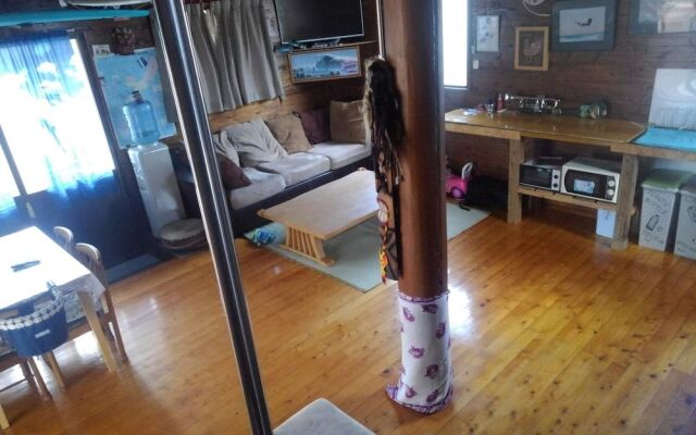 Tropical Surf house okinawa