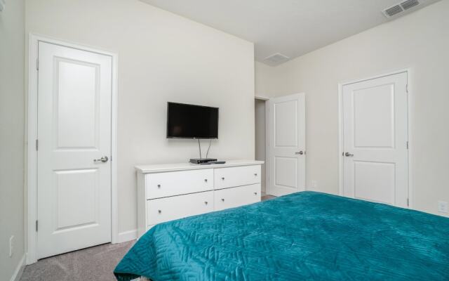 Cozy 4 Bed 3 Ba Champions Gate Pool Home1566pd