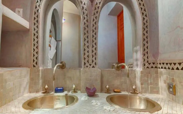 Riad Kenzo
