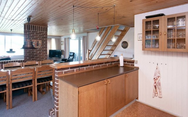 6 Person Holiday Home in Blåvand
