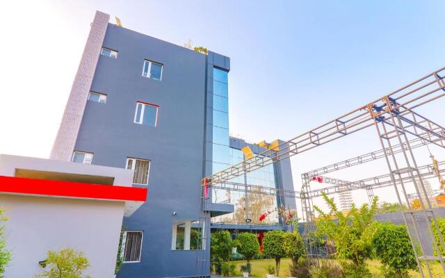 Fabhotel Bsa