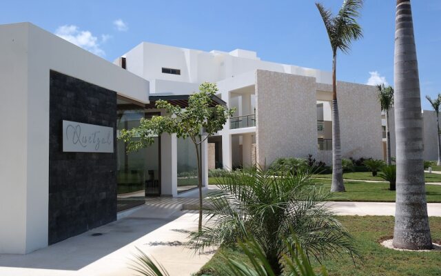 Bahia Principe Vacation Rentals - Quetzal - 1-Bedroom Apts.