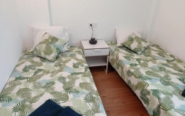 DAVANT MAR - Apartamento con terraza a pie de playa