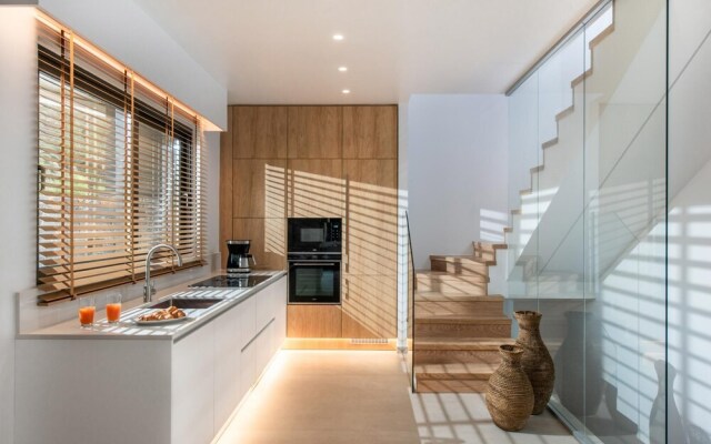 Made By The Sea Villa 4