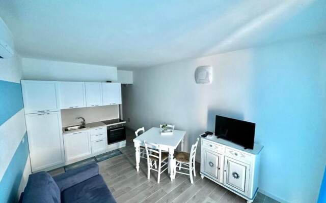 Two-room Apartment With Swimming Pool Castelsardo Sleeps 4