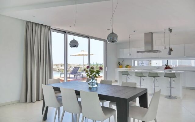 Sea Pearl Beachfront Elite Residences