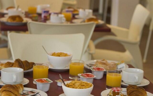 Adonis Grandcamp - Les Isles de Sola