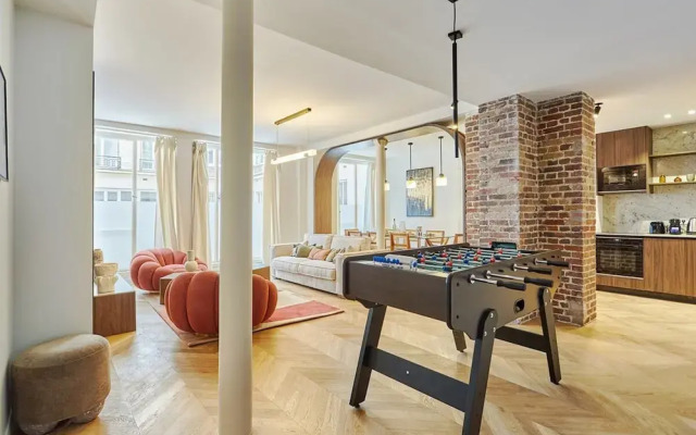Exceptional 3 Bedrooms Apartment Heart of Paris
