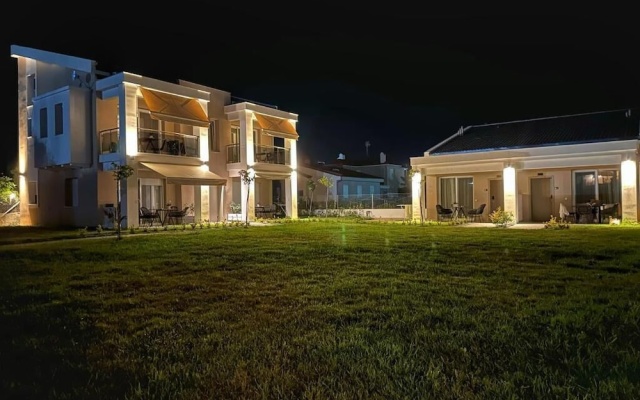 Bianco Mare Studios-Apartments