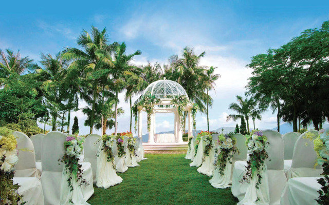 Hong Kong Gold Coast Hotel