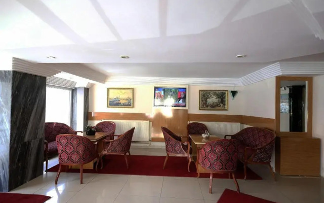 Hotel Ozbek