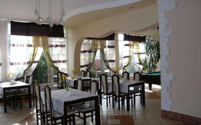 Hotel Płonia