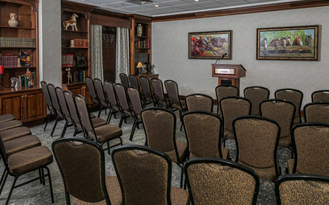 Hampton Inn & Suites Nashville-Green Hills