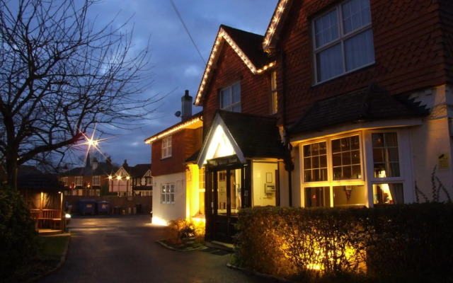 The Corner House Hotel Gatwick