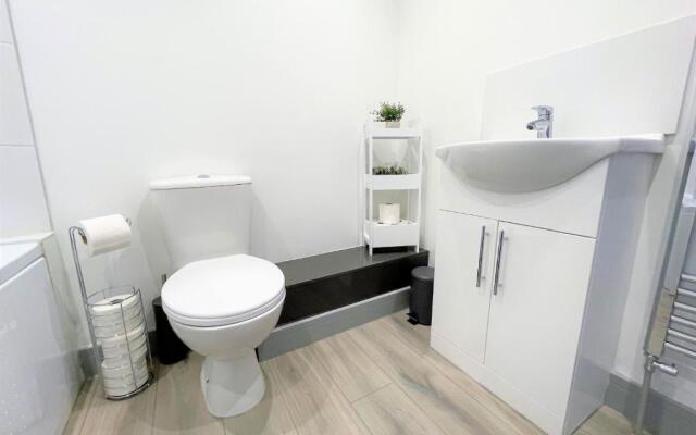 The Fairway Apartment - Sandwich Central - By Goldex Coastal Breaks