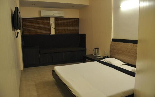 Gomtis Hotel
