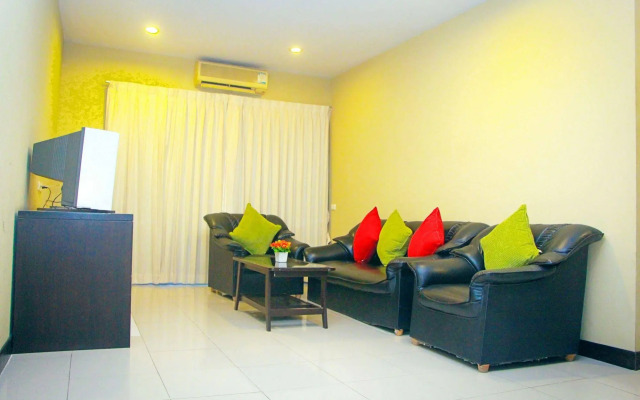 Royal Tycoon Place