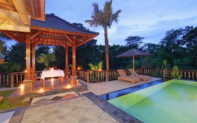 Mekar Sari Villas