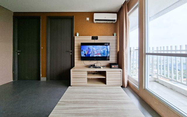 Cozy And Pleasant 2Br At Apartment Bintaro Icon