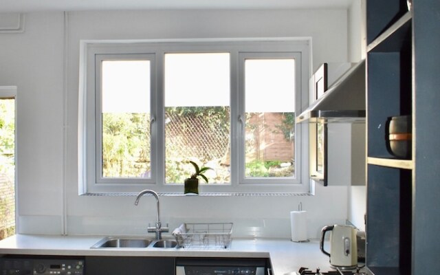 2 Bedroom House in the Heart of Hanover