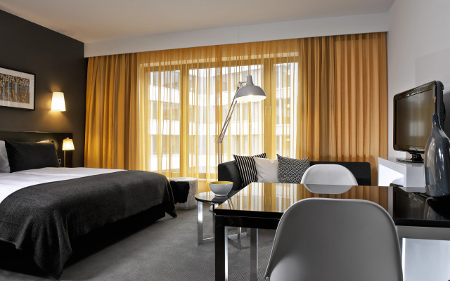 Adina Apartment Hotel Berlin Hackescher Markt