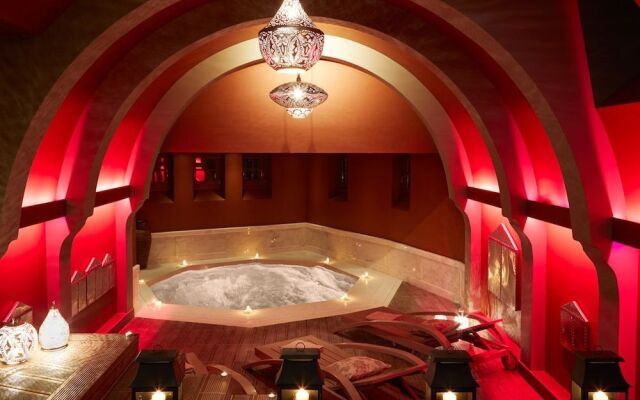 MounTrace Suites & Spa