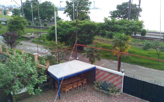 Hostel Xostel