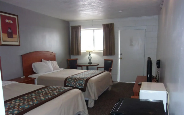 Capri Motel