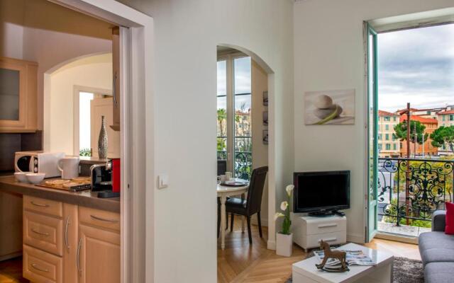 Aston - Appartement Centre Ville Massena