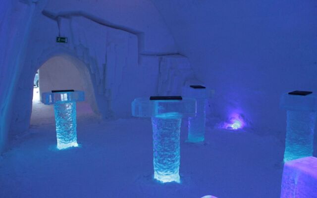 Lapland Hotel Snow Village
