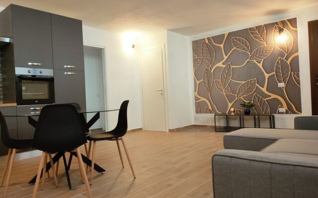 Suite Apartments i4MORI Porto Pino