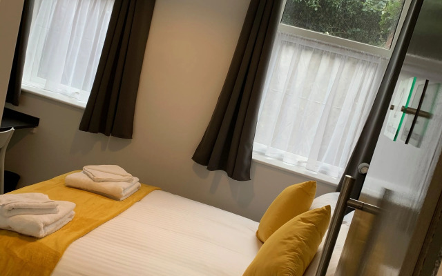 Kings Cross by Pureserviced