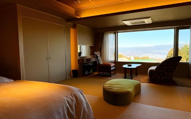 Hotel Tenbo – Guest Rooms – Shibukawa