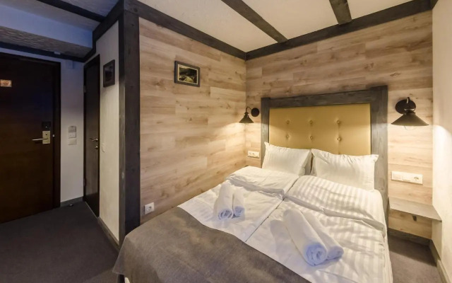 Chalet CrepDeChine Hotel