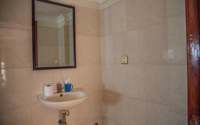 Hotel Rajdhani Palace