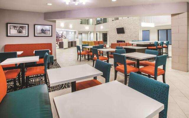 La Quinta Inn & Suites by Wyndham Kokomo