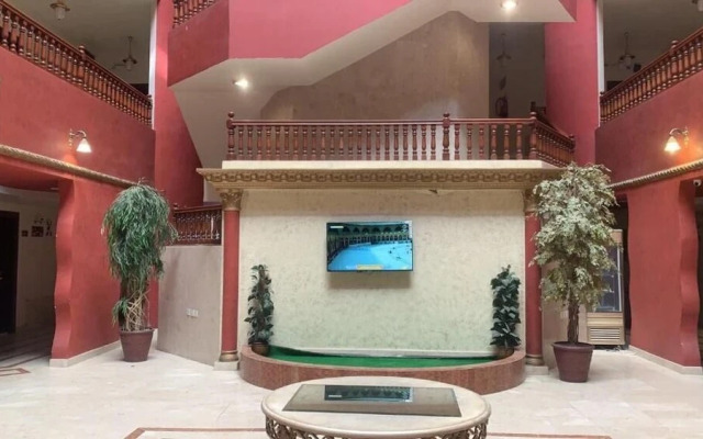 Celine Aparthotel