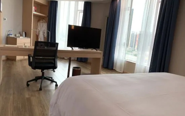 Vienna Zhihao Hotel (Zhongshan Xiaolan High-speed Railway Dongsheng Branch)