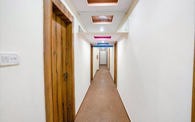 Fabhotel Babas Residency