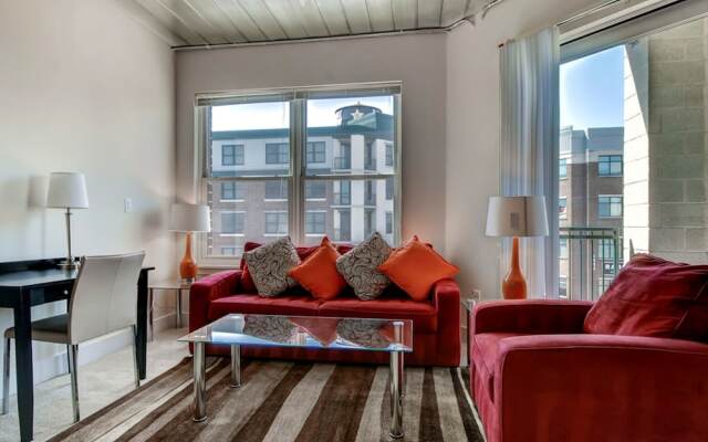 Global Luxury Suites at Whetstone Way