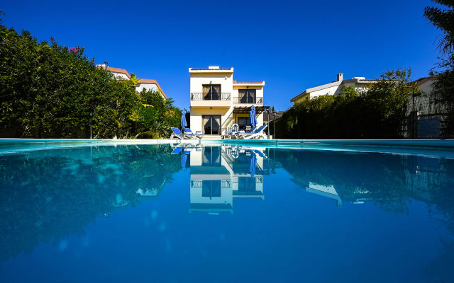 Vineland Holiday Villas