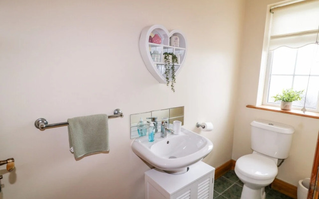 Willow Tree Farm House