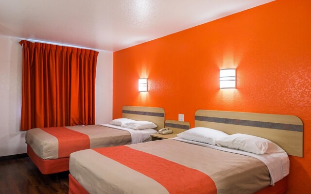 Motel 6