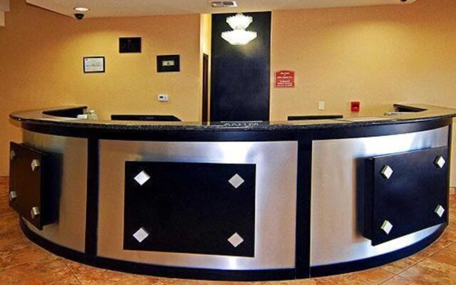 Holiday Inn Express & Suites Bridgeport by IHG