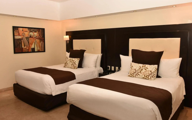 Marinaterra Hotel & Spa