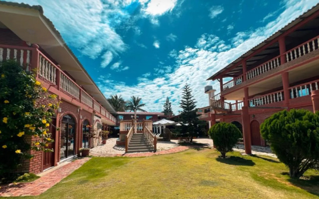 Suite Hotel Romanos