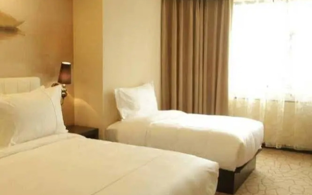 Red Hotel - Beijing
