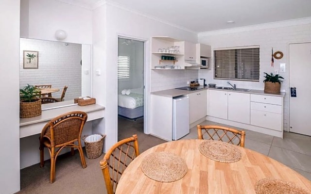 Mollymook Seascape Motel and Apartments